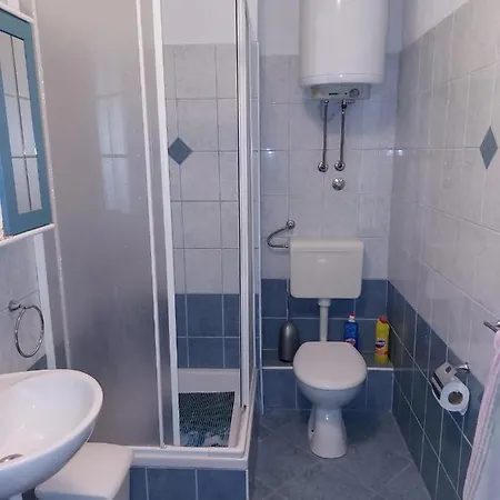 Matea Apartman *