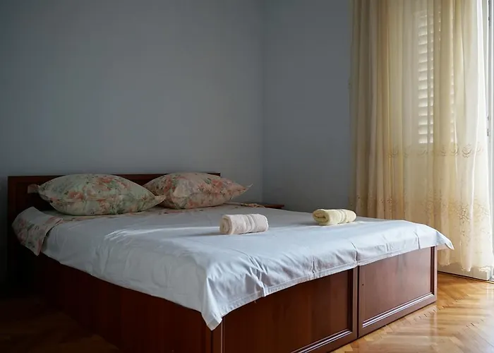 Matea شقة ماكارسكا